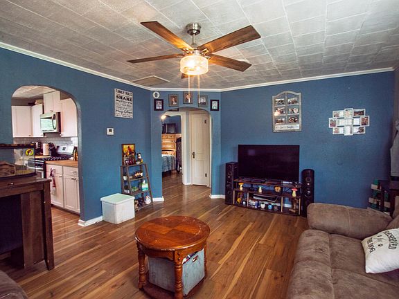 3rd image of 515 Garfield Ave