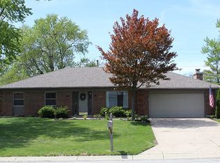6447 Freeport Dr, Dayton, OH 45415