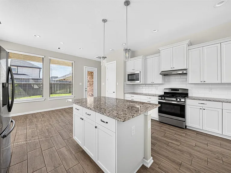 29627 Mahogany View Ln — Photo 15
