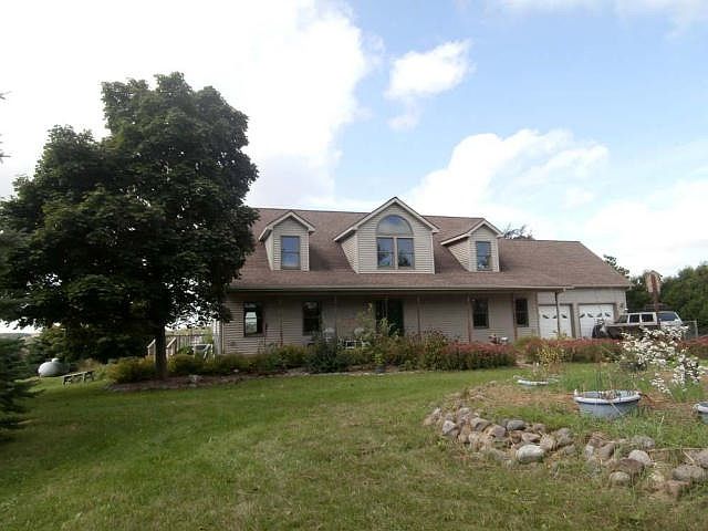 1st image of W4507 State Highway 32