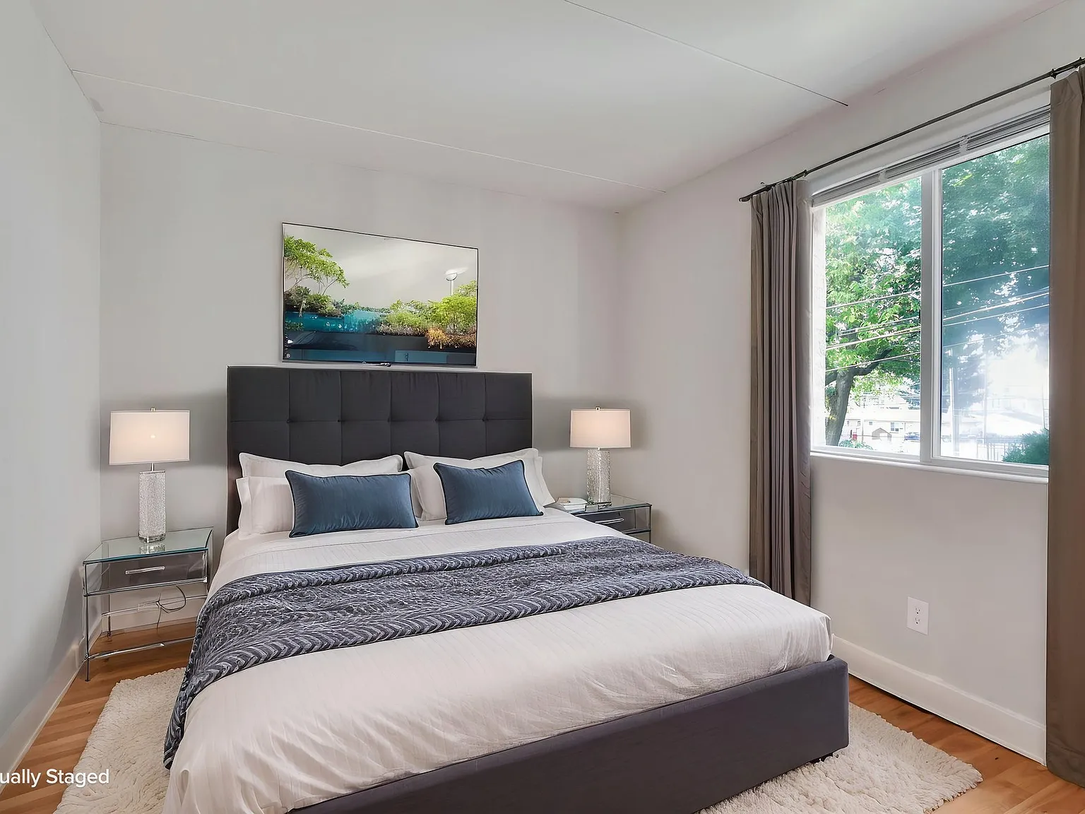 2 bed, 950 sqft, $1,200 — Photo 2