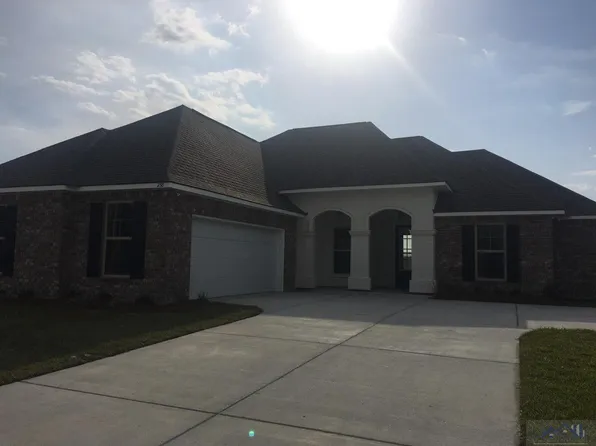 238 Royal Oak Blvd, Thibodaux, LA 70301