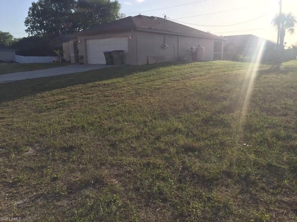 2nd image of 2748 NE 5th Ave