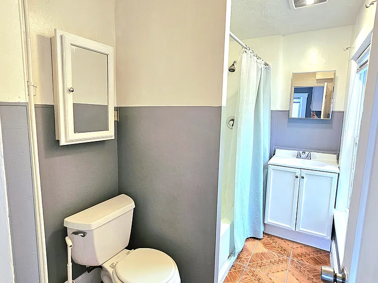 22 Beech St #B — Photo 19