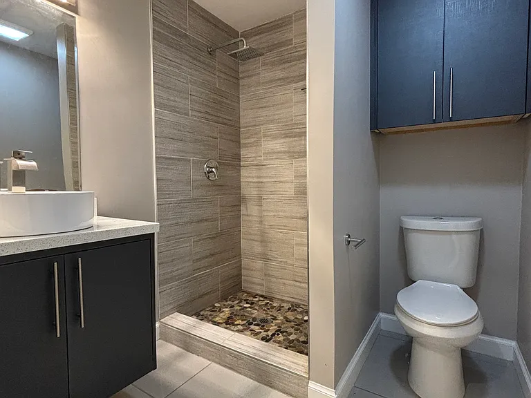 1014 Ursula St — Photo 13