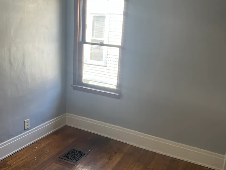 495 Plymouth Ave #2 — Photo 5