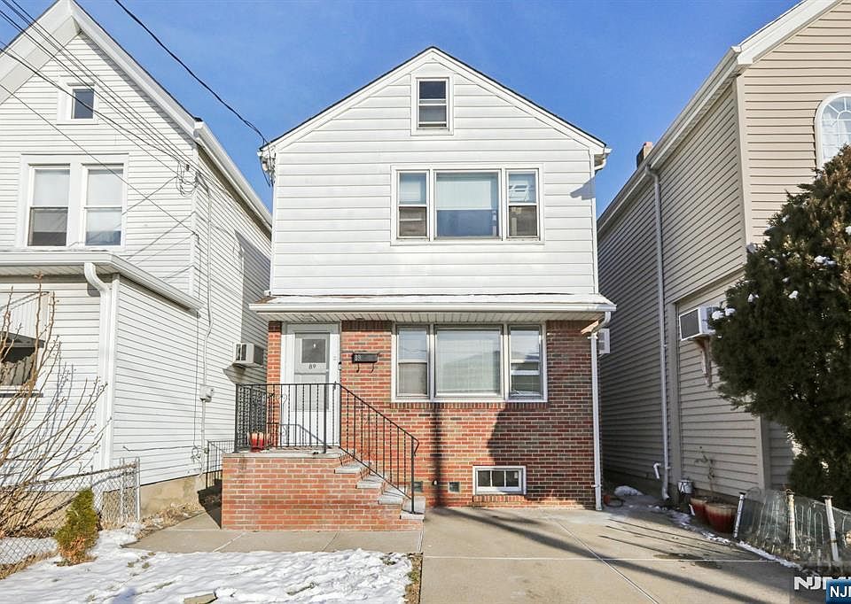 1st image of 89 Anderson Ave