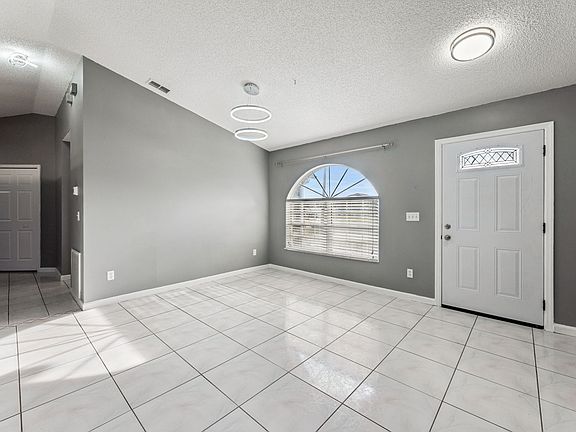 2nd image of 5216 Heatherstone Ct