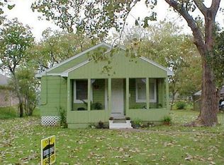 131 N Pecan Dr, Texas City, TX 77591