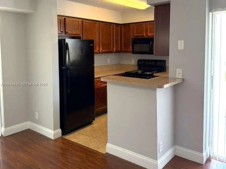 7610 Westwood Dr #122 — Photo 10