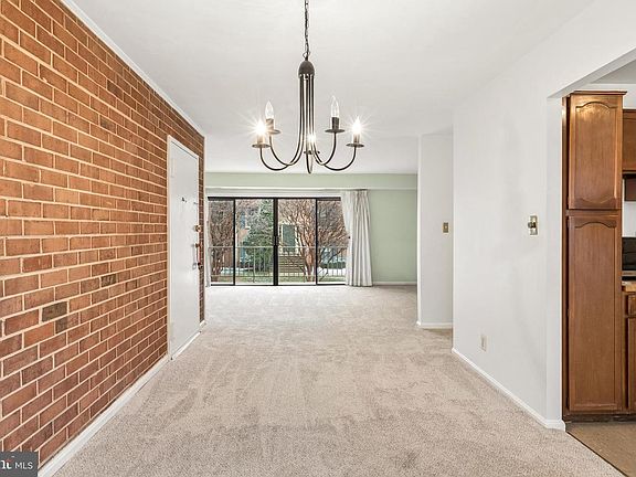 4th image of 6024 Westchester Park Dr APT 202