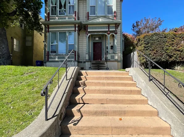 1705 Linden St APT 2, Oakland, CA 94607