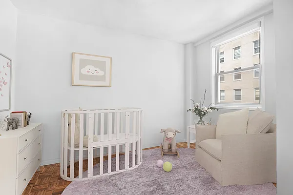 Sold by Sotheby's International Realty | media 42