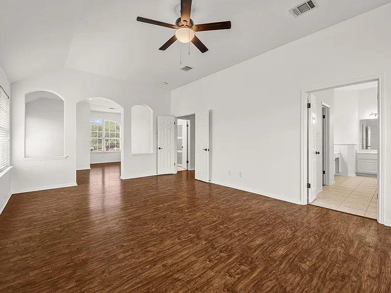 11905 Lake Stone Dr — Photo 25