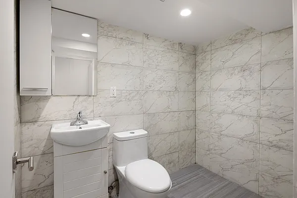 Sold by Compass | media 13