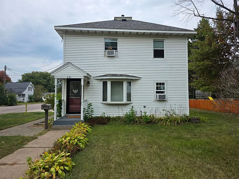 840 Lincoln St — Photo 12