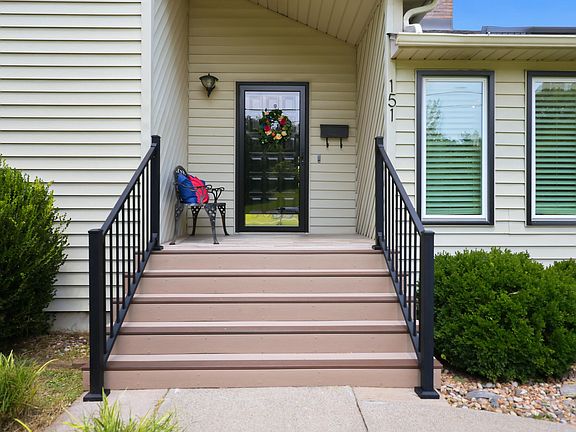 3rd image of 151 Edgewood Est