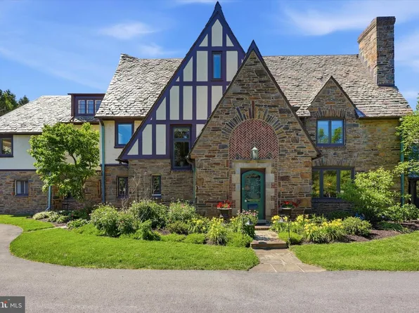 1444 County Line Rd, Bryn Mawr, PA 19010