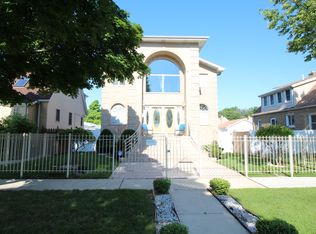 3920 N Pontiac Ave, Chicago, IL