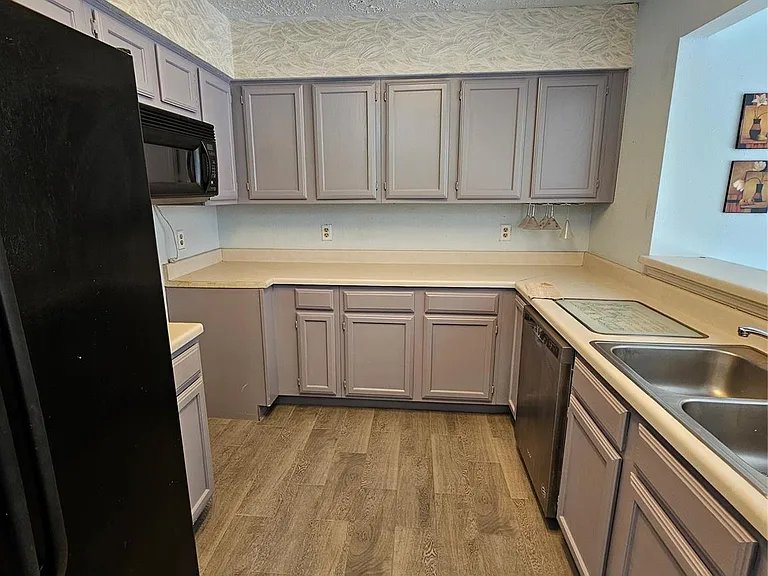 8319 Wind Veil Dr — Photo 27