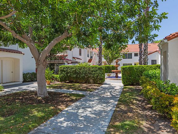 2nd image of 16170 Avenida Venusto APT 46