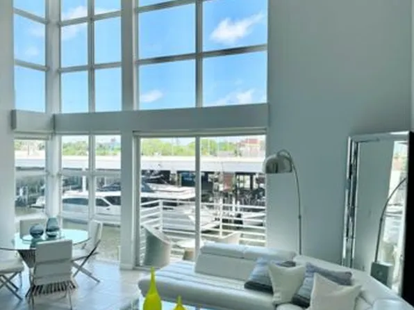 1490 SE 15th St APT 202, Fort Lauderdale, FL 33316