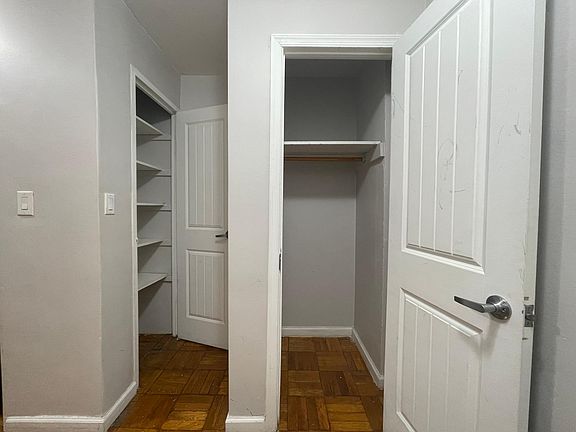 3rd image of 36 Duncan Ave #26D