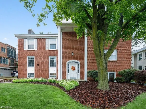 140 S Arlington Ave APT 1, Elmhurst, IL 60126