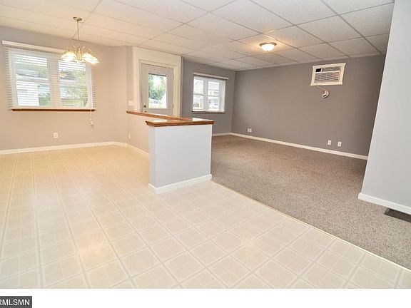 3rd image of 111 Central Ave S