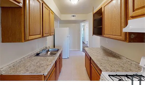 3138 Buena Vista Ter SE #6 — Photo 10