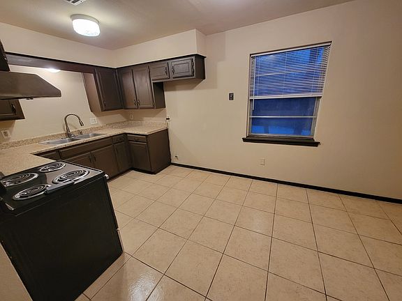 5th image of 3405 Gwendolyn Ln