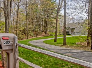 255 Woodland Way, Russell, MA 01071
