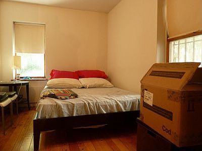 3rd image of 50 W 75th St APT 1B