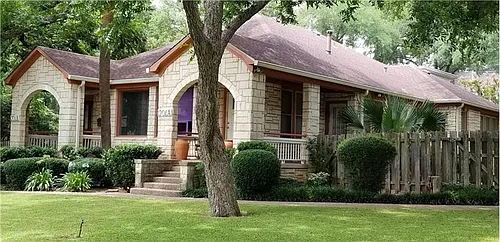 1701 Forest Trl #A Photo 1