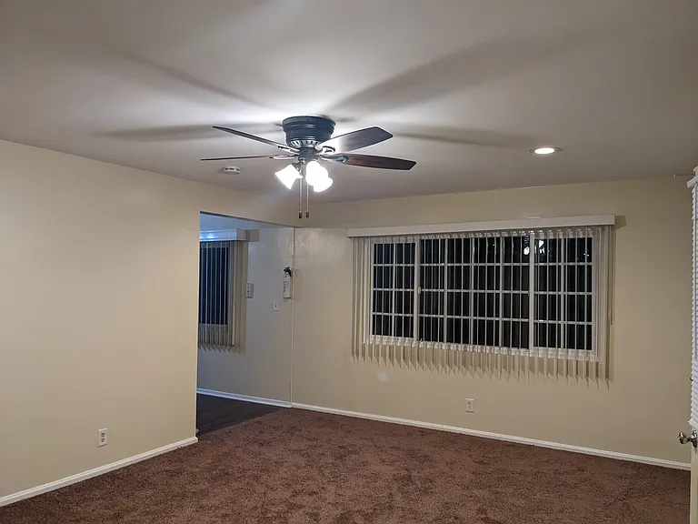 4256 Walnut St — Photo 5