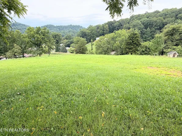 Pine Crest Dr, Maynardville, TN 37807