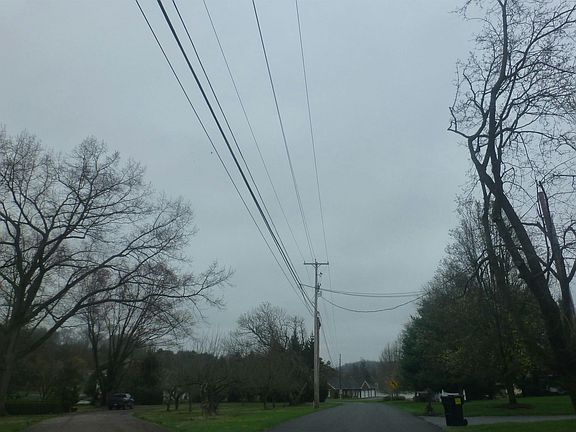 4th image of 30 Beecham Rd