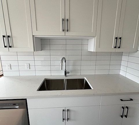 2nd image of 1280 Madison Ave #202