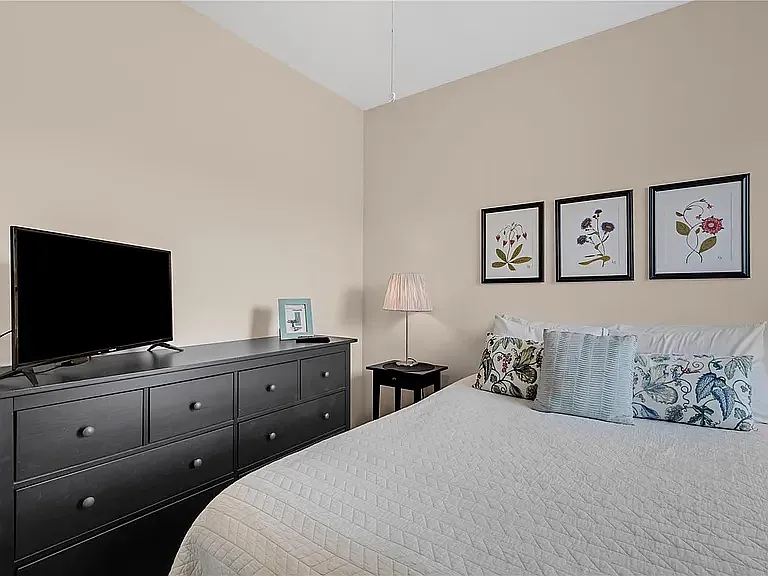 6015 Oak Mill Ter — Photo 22