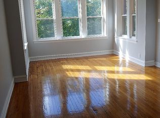 2621 N Ridgeway Ave #3N, Chicago, IL 60647