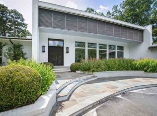 4115 N Honeysuckle Ln, Jackson, MS 39211