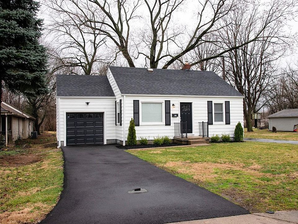 1st image of 2133 Brentwood St