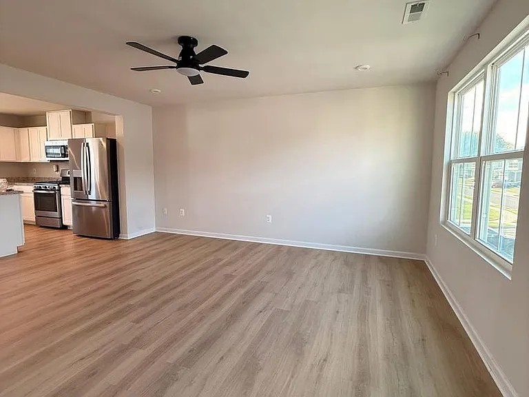 14 Snickers Ct — Photo 7