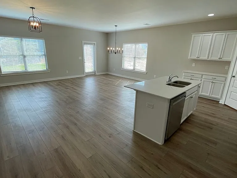 282 Shiloh Creek Dr — Photo 10