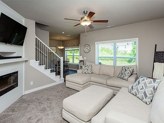 2nd image of 2826 NW Penny Ln