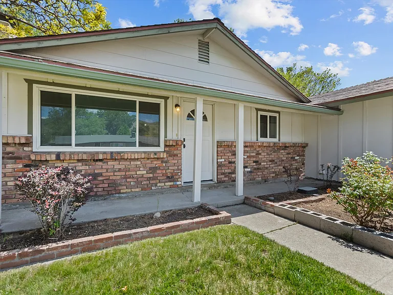 2513 Silver Sage Dr — Photo 31