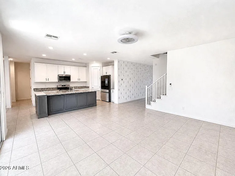 11245 E Unity Ave — Photo 3