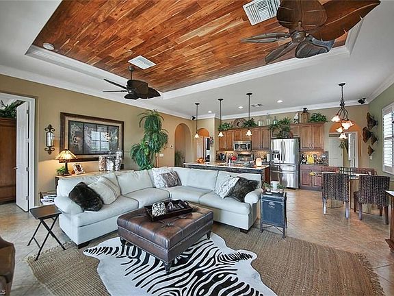 2nd image of 10853 Tiberio Dr