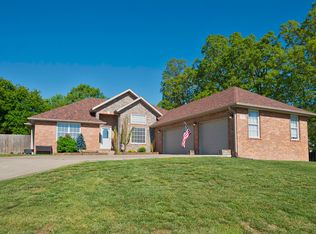 592 S Blake Dr, Fair Grove, MO 65648