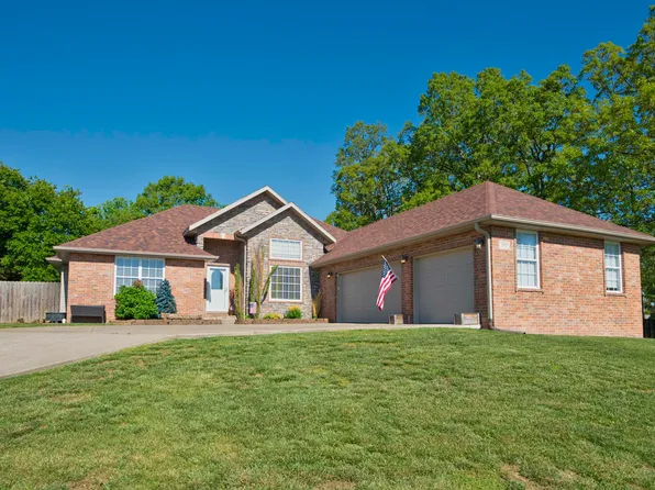 592 S Blake Drive, Fair Grove, MO 65648